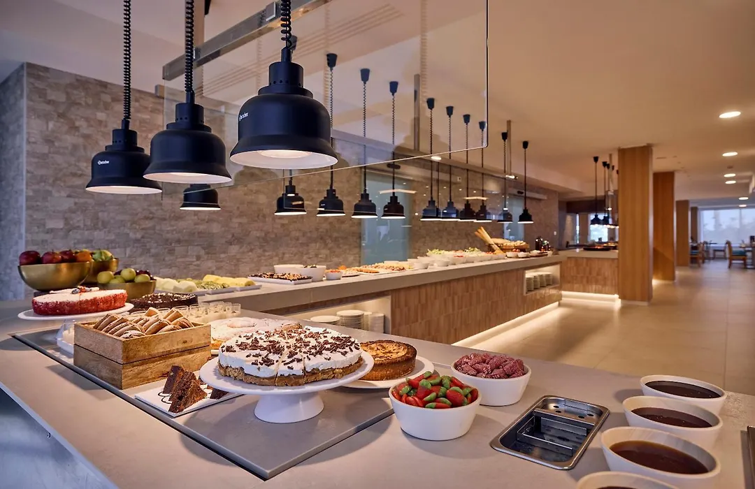 Universal Hotel Castell Royal-1